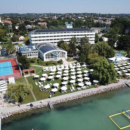 Hotel Marina Port Balatonkenese Dış mekan fotoğraf