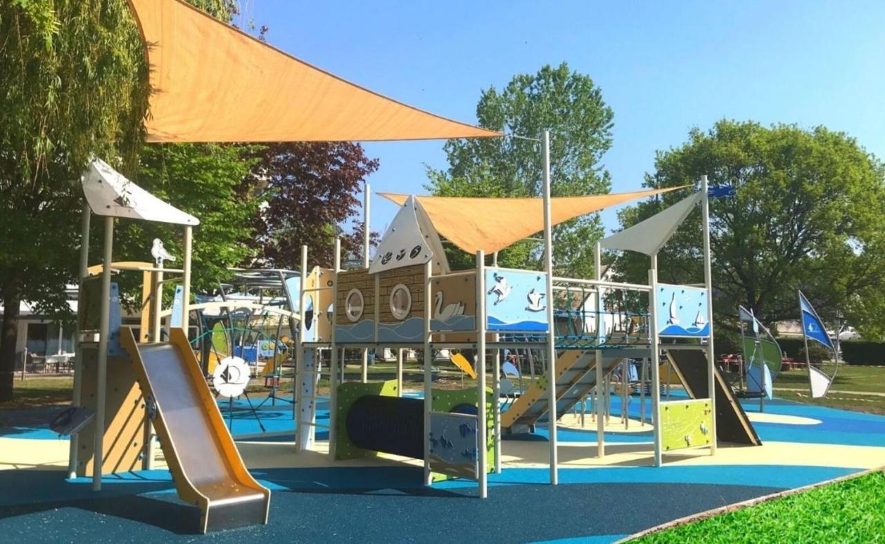 Hotel Marina Port Balatonkenese Dış mekan fotoğraf