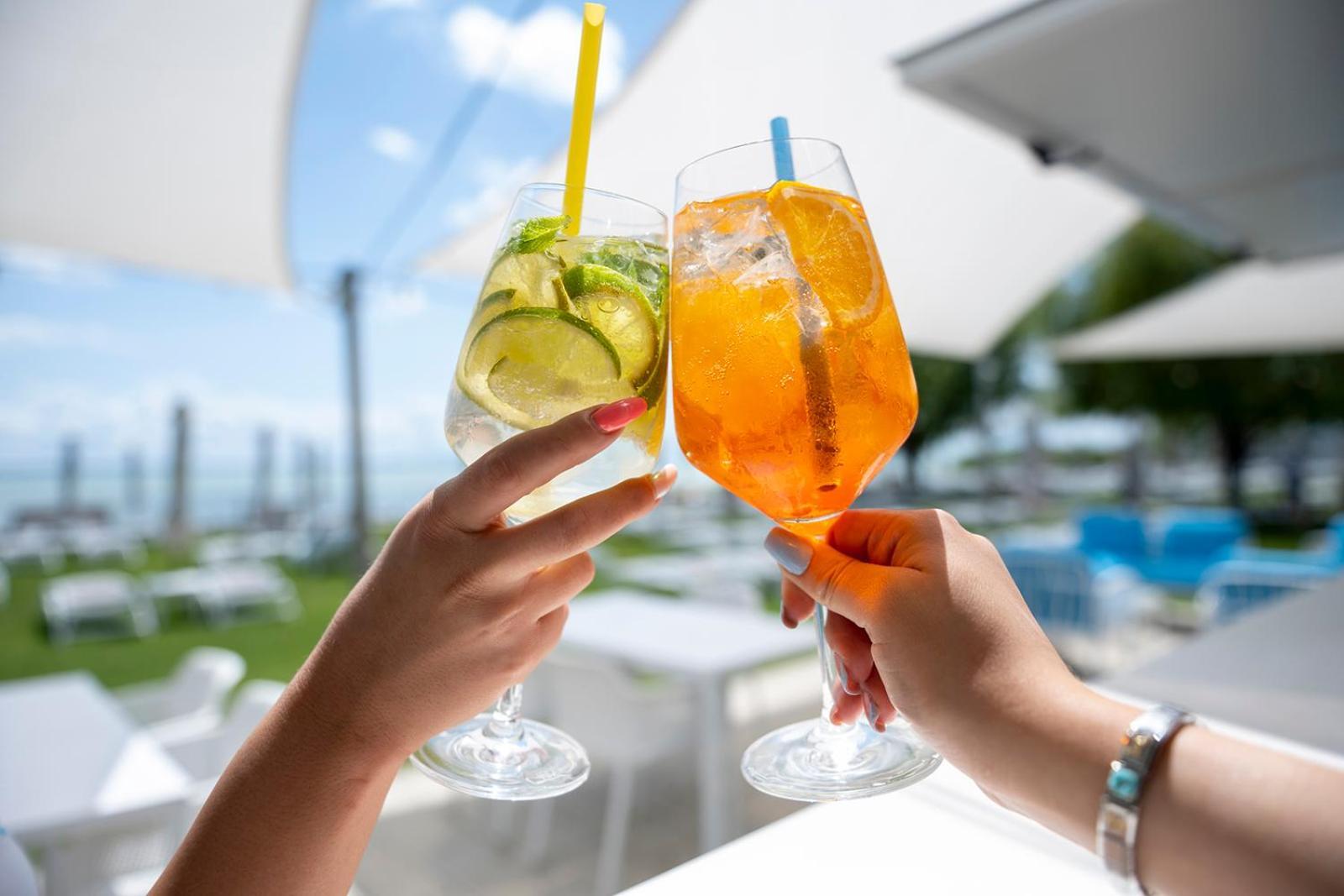 Hotel Marina Port Balatonkenese Dış mekan fotoğraf